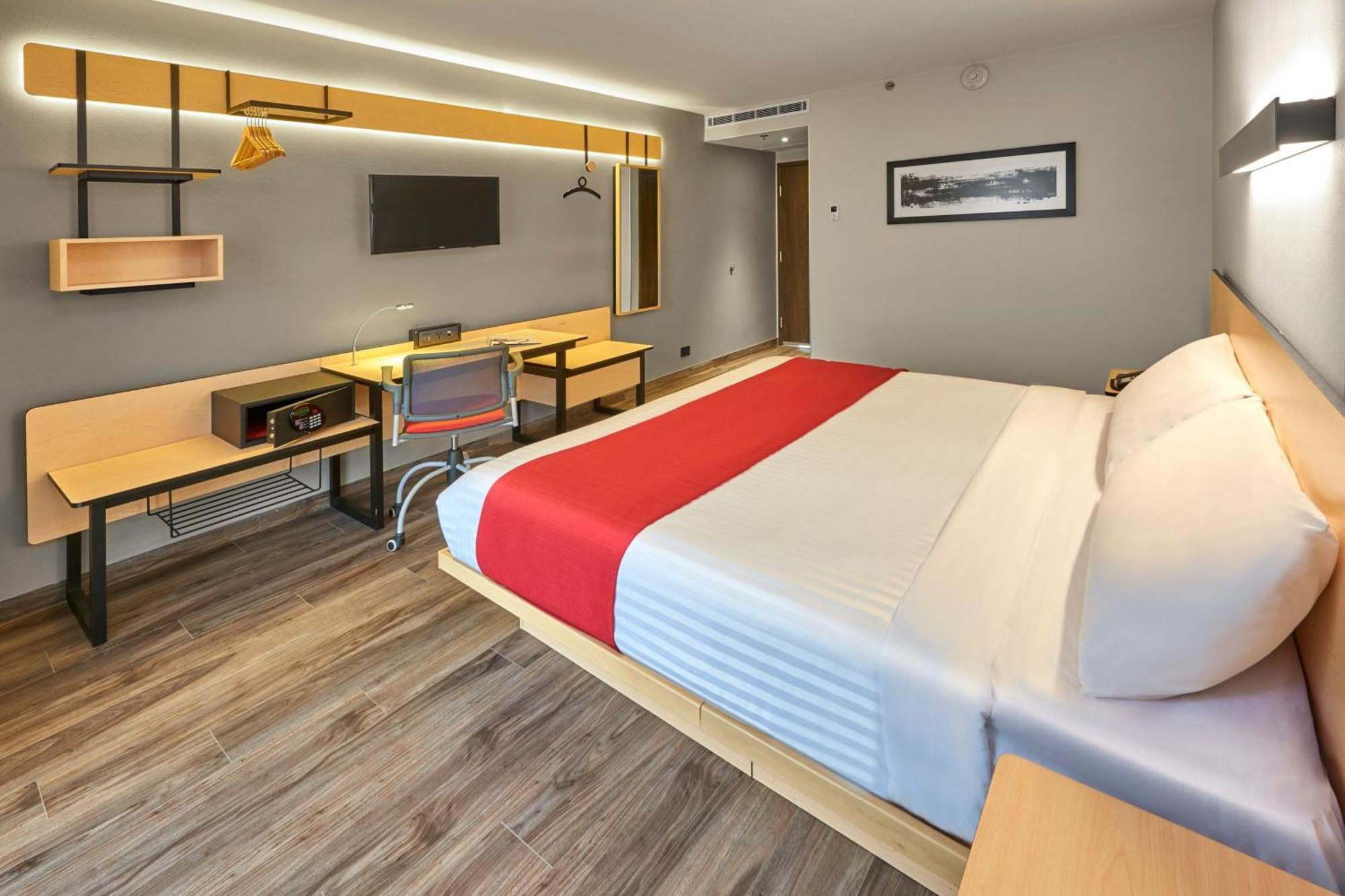 City Express Plus By Marriott Leon Centro De Convenciones Εξωτερικό φωτογραφία