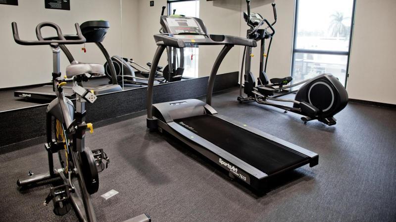 City Express Plus By Marriott Leon Centro De Convenciones Εξωτερικό φωτογραφία